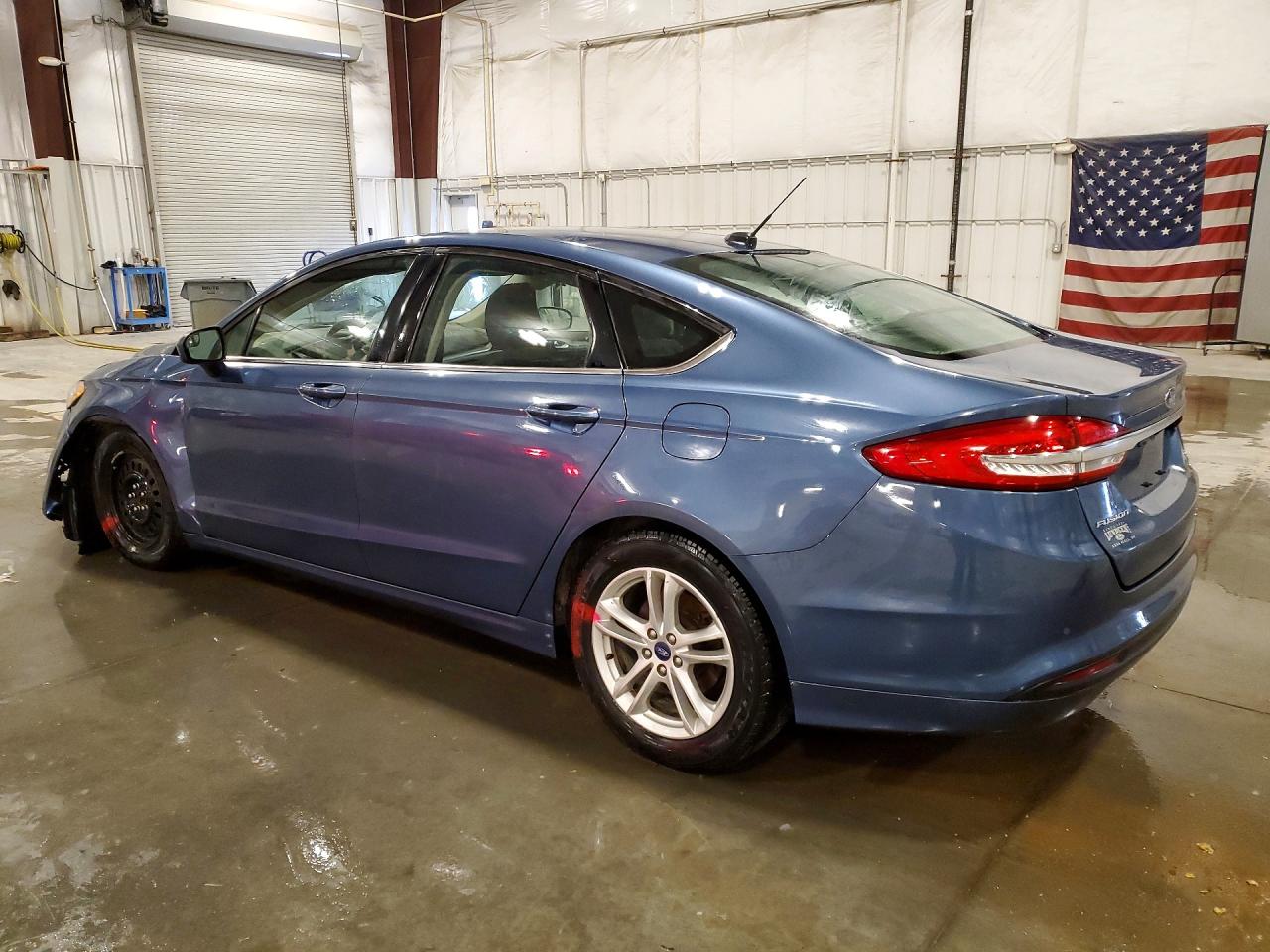 2018 FORD FUSION SE photo 2