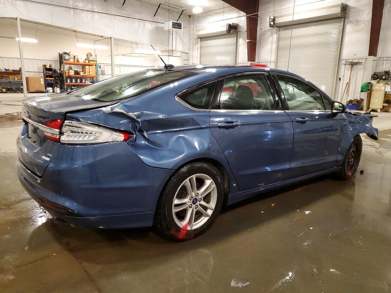 2018 FORD FUSION SE photo 3