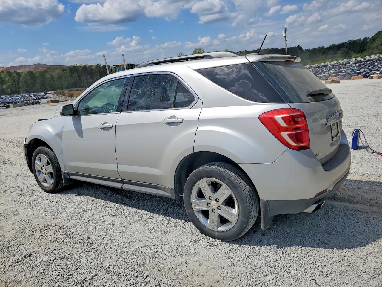 2016 CHEVROLET EQUINOX LT photo 3