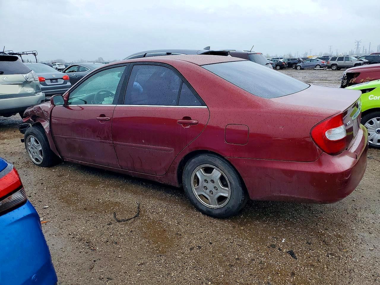 2002 TOYOTA CAMRY LE V6 photo 2
