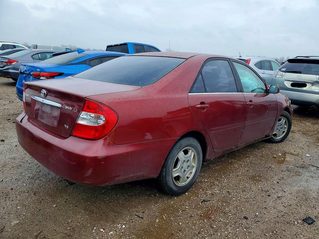 2002 TOYOTA CAMRY LE V6 photo 3
