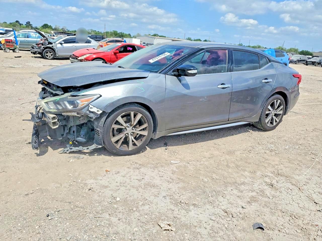 2017 NISSAN MAXIMA
