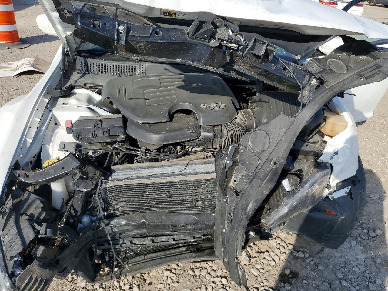 2015 CHRYSLER 300 photo 21