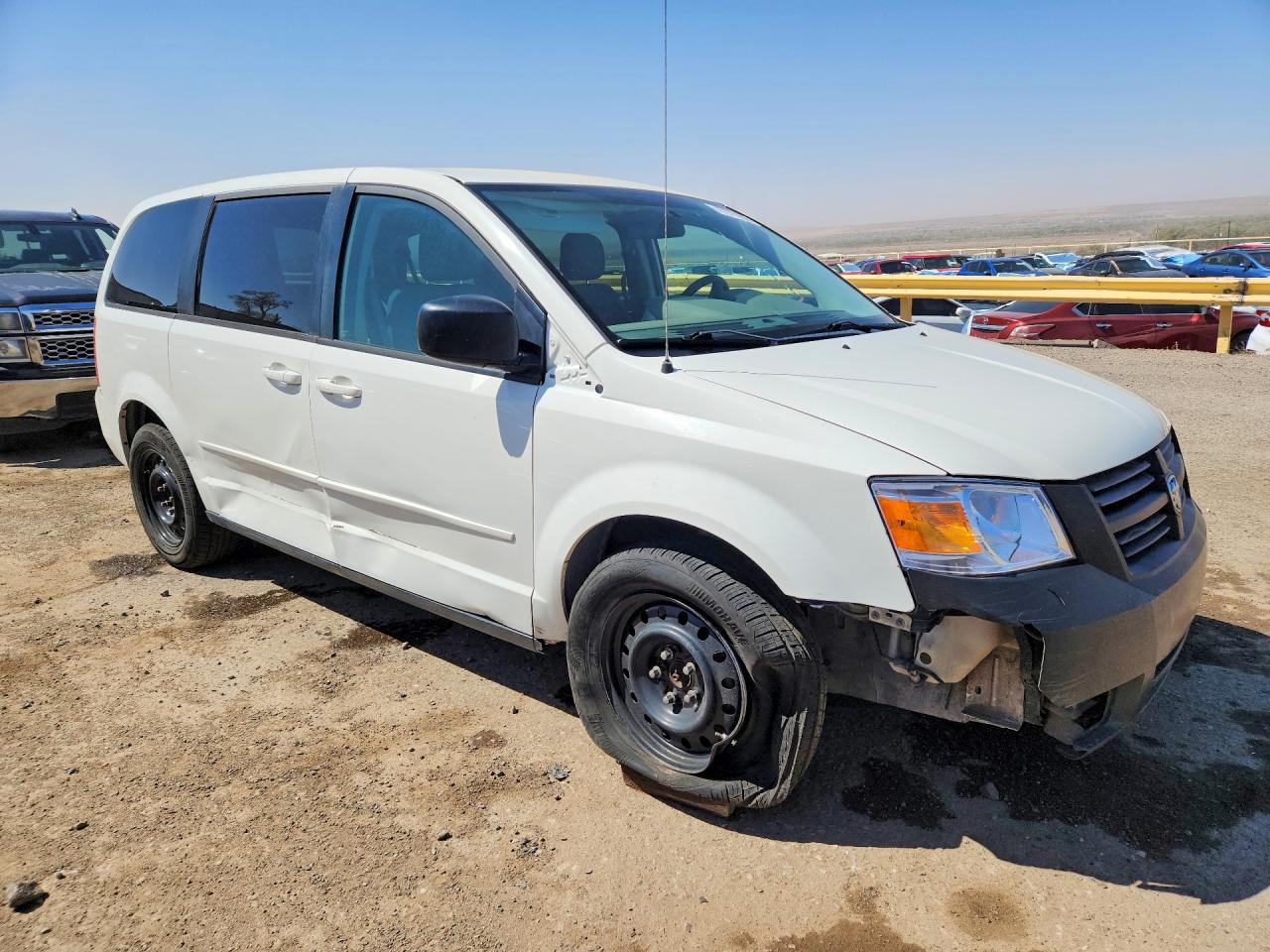 2010 DODGE GRAND CARAVAN SE photo 7