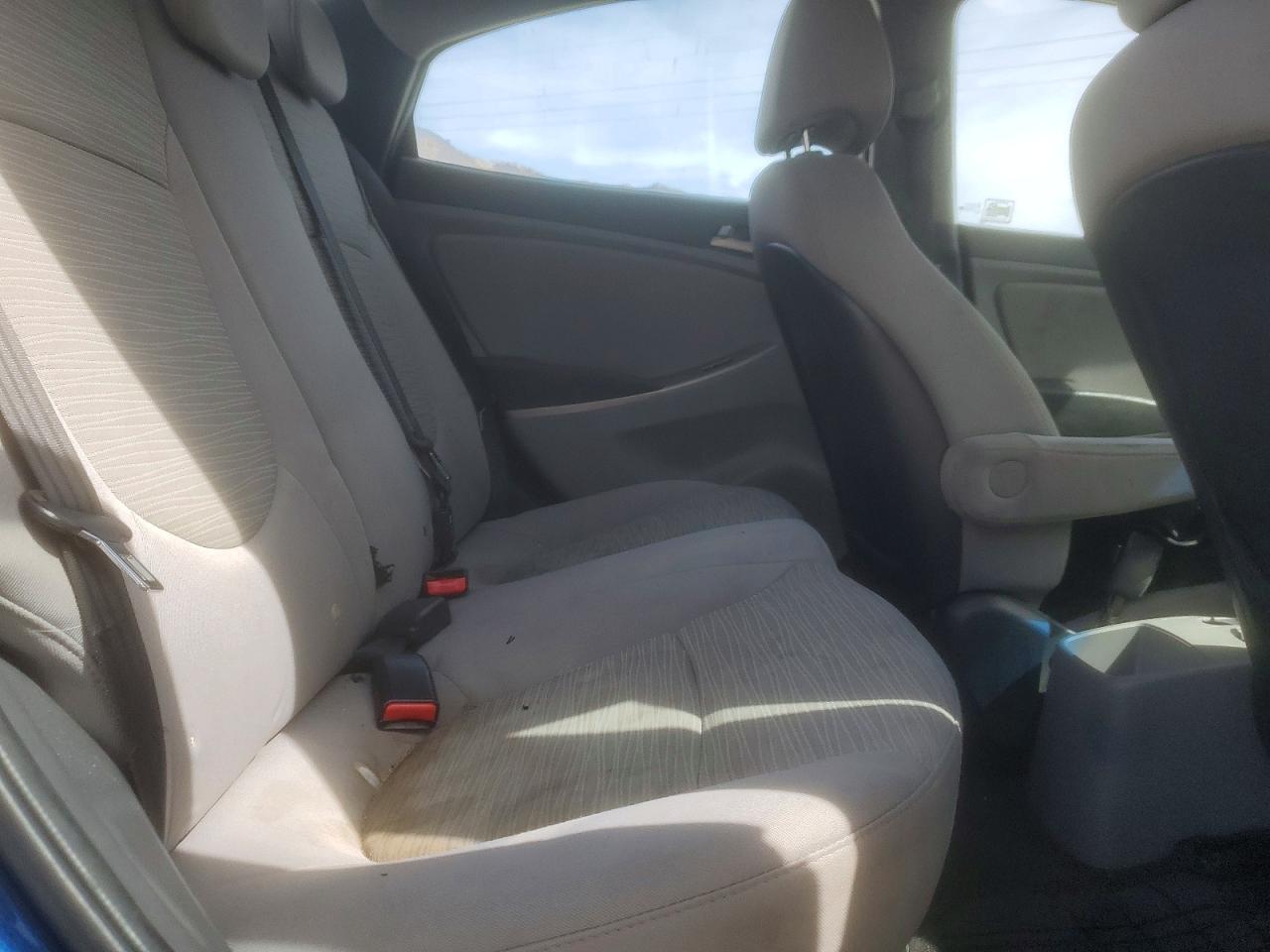2016 HYUNDAI ACCENT SE photo 19
