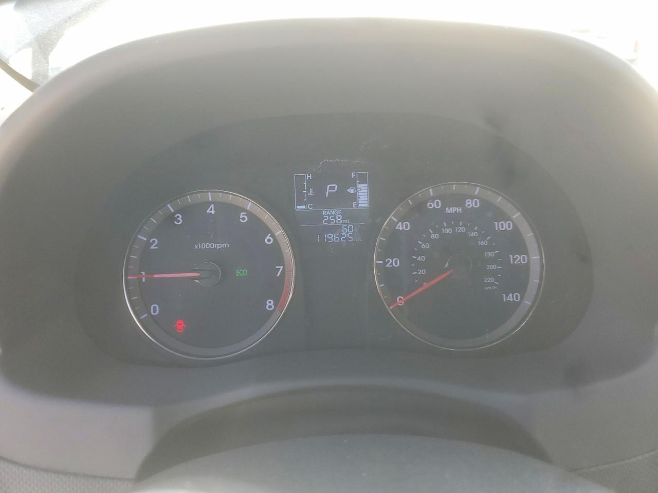 2016 HYUNDAI ACCENT SE photo 17