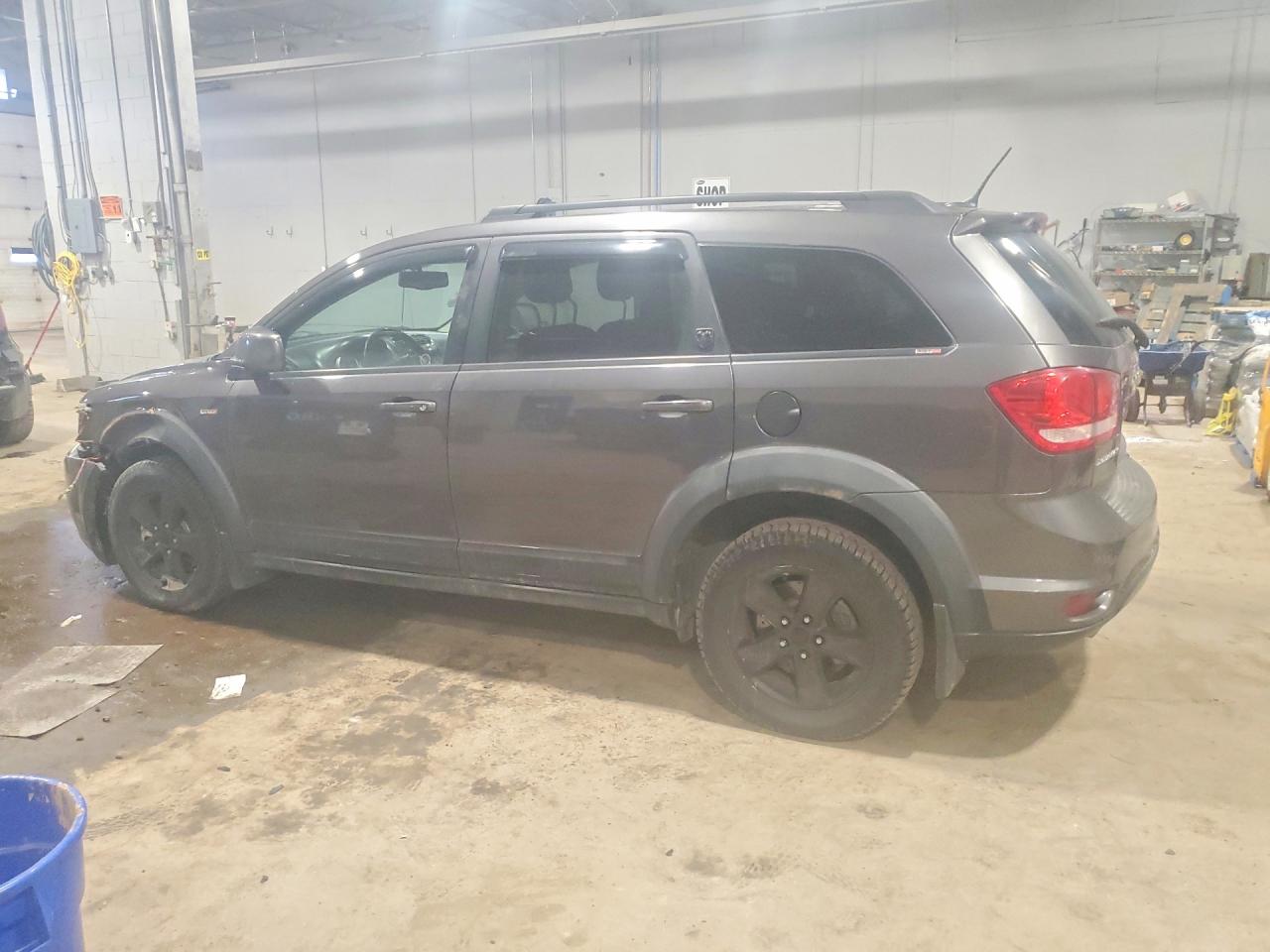 2014 DODGE JOURNEY SXT photo 2