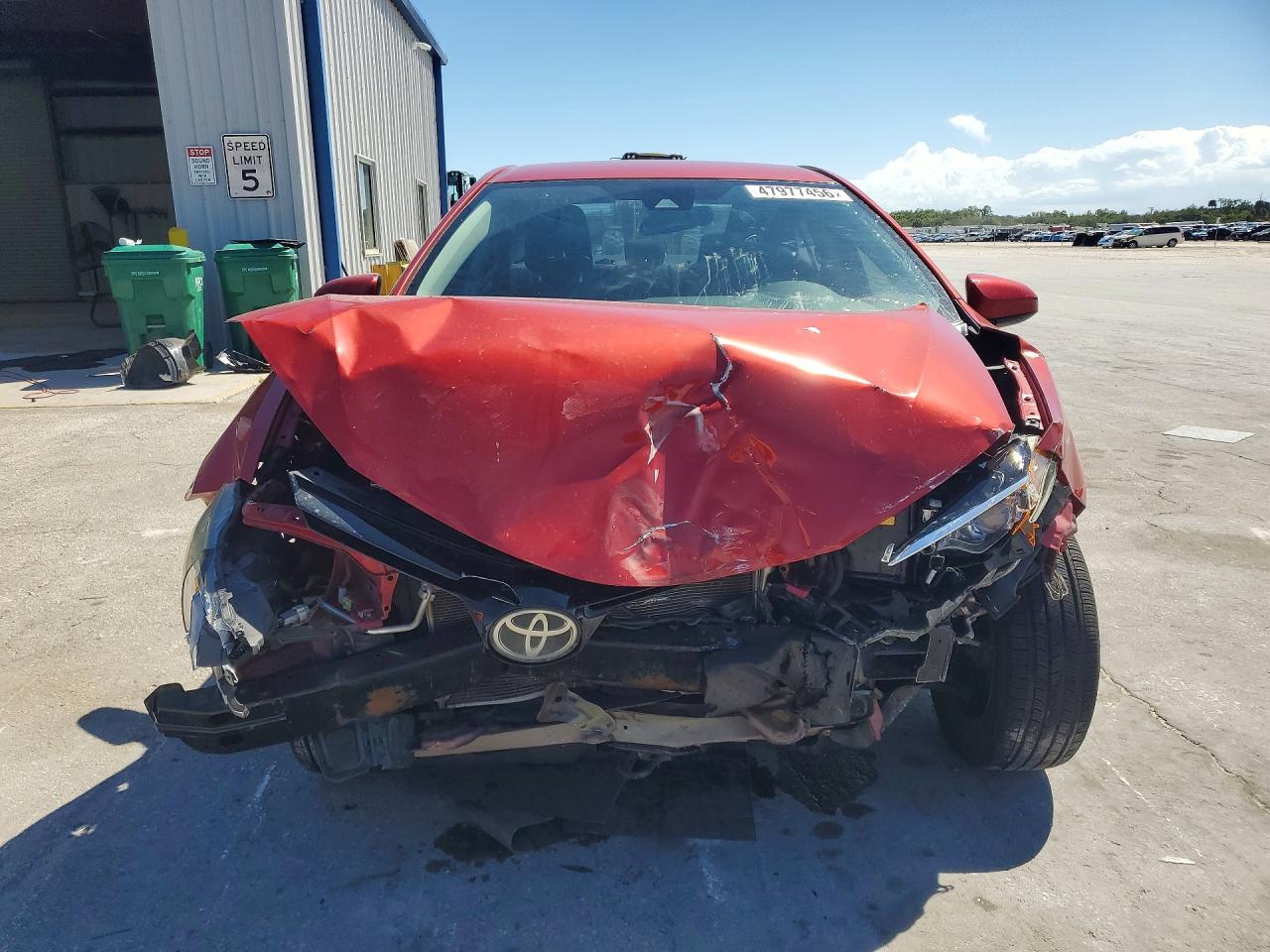 2017 TOYOTA COROLLA LE photo 5