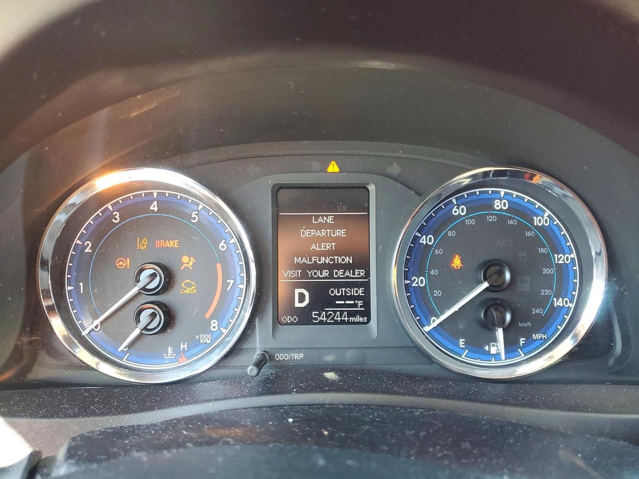 2017 TOYOTA COROLLA LE photo 9