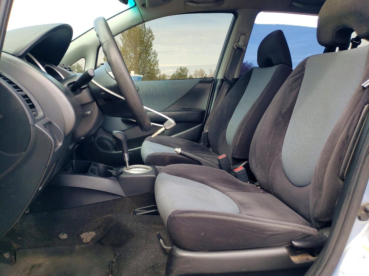 2008 HONDA FIT photo 7