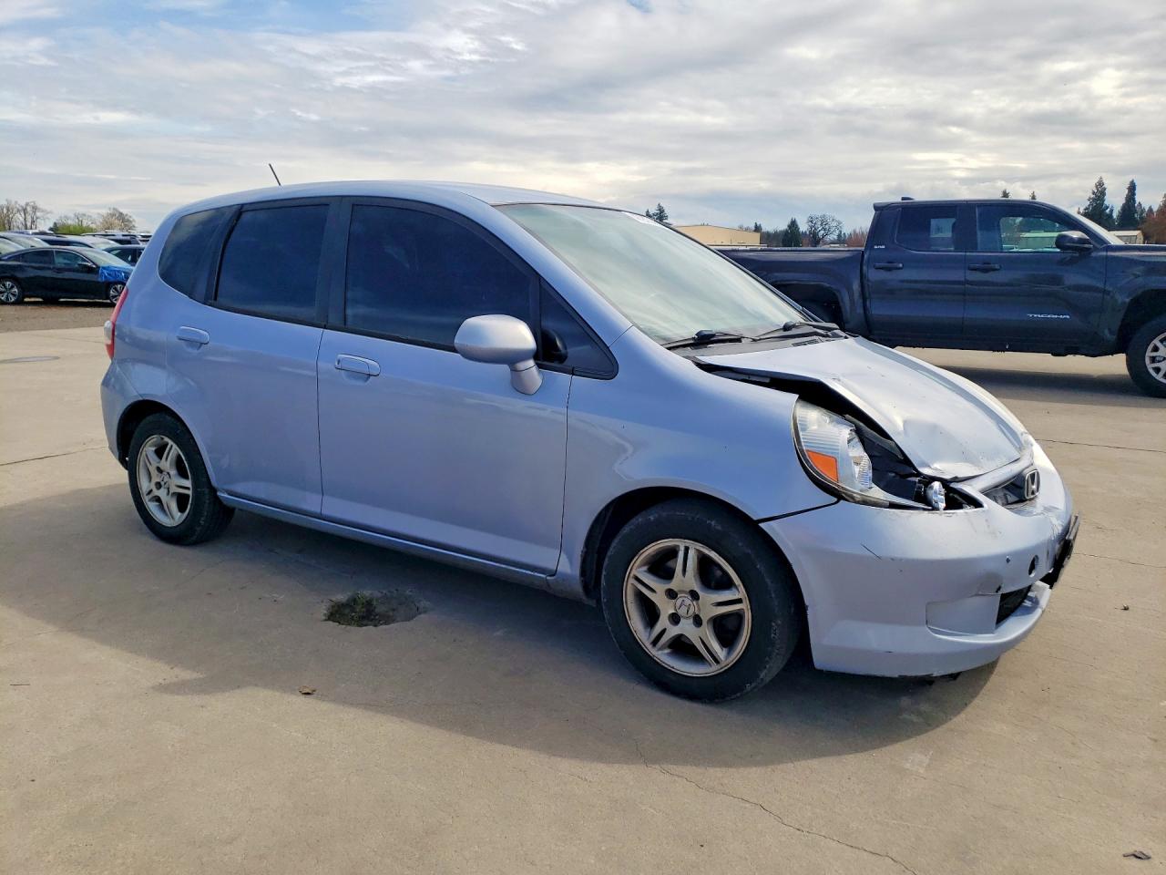 2008 HONDA FIT photo 4