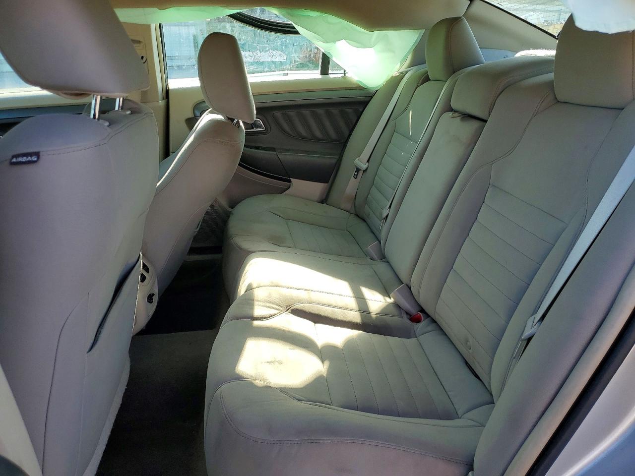 2011 FORD TAURUS SE photo 19