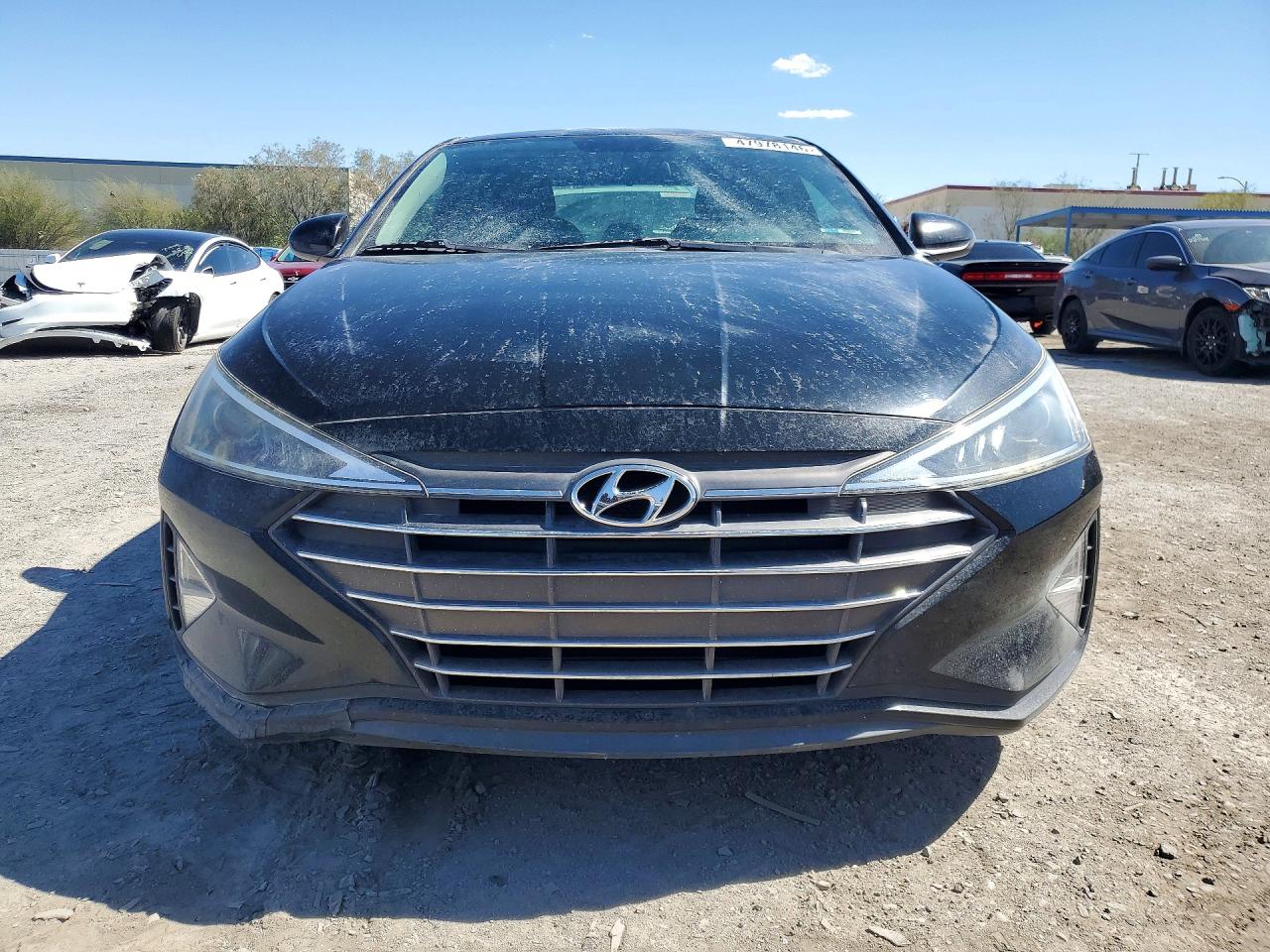 2019 HYUNDAI ELANTRA SE photo 9