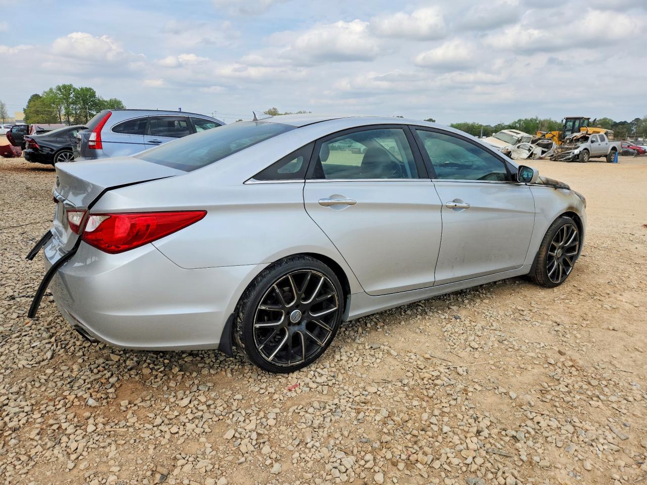 2013 HYUNDAI SONATA SE photo 7