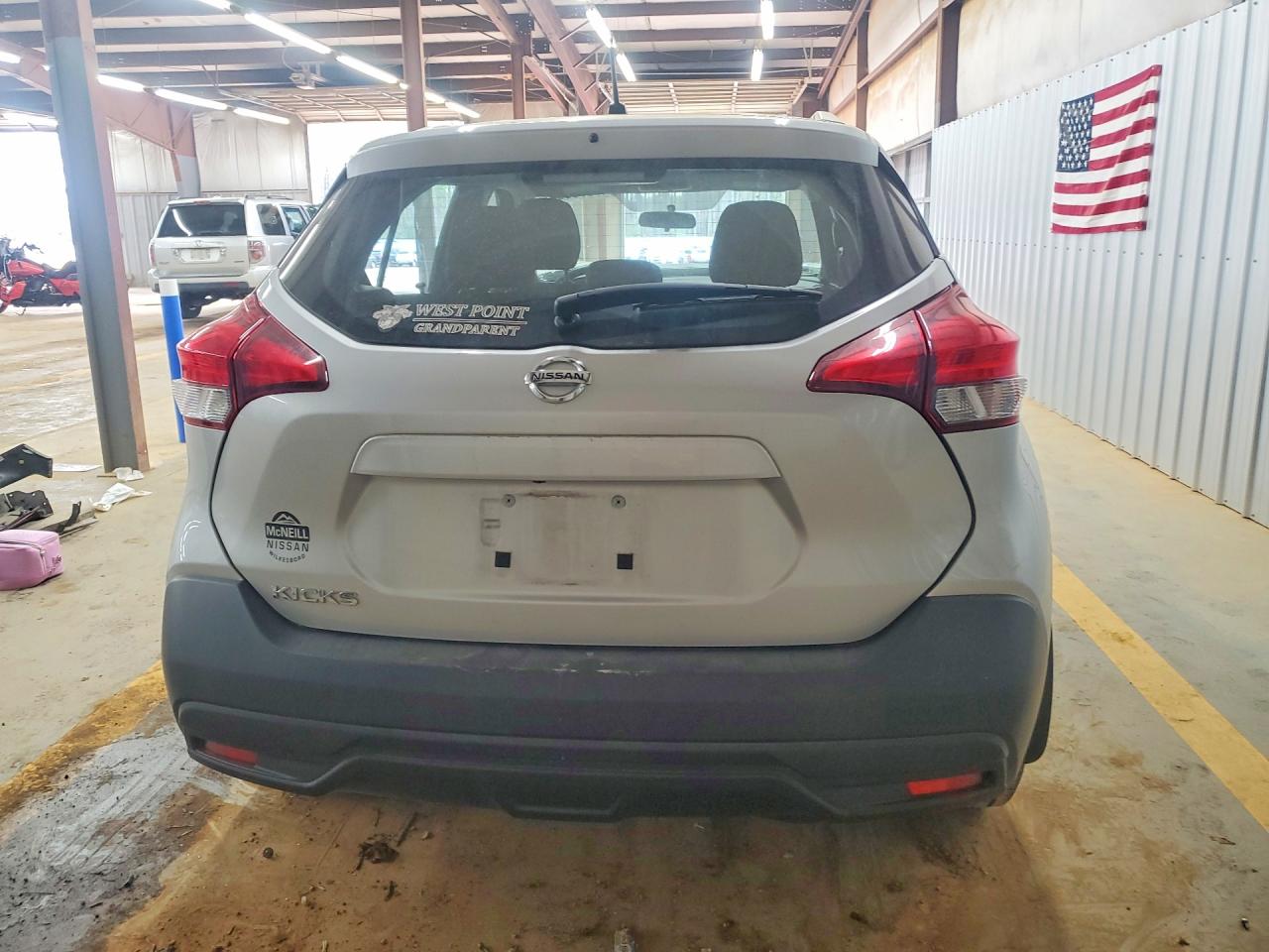 2018 NISSAN KICKS S photo 6