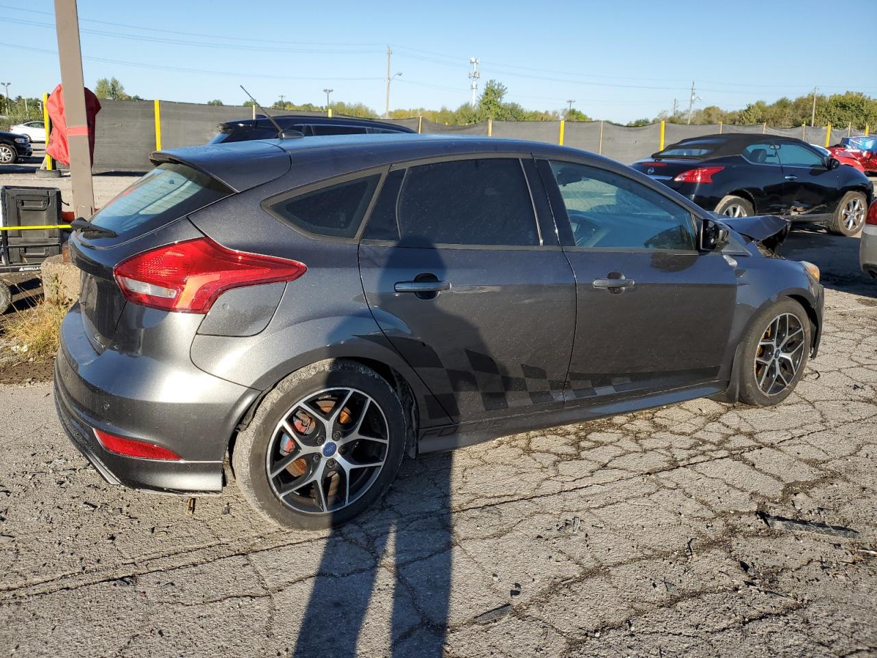 2015 FORD FOCUS SE photo 7