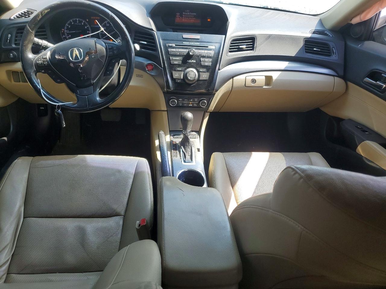 2013 ACURA ILX 20 PREMIUM photo 8