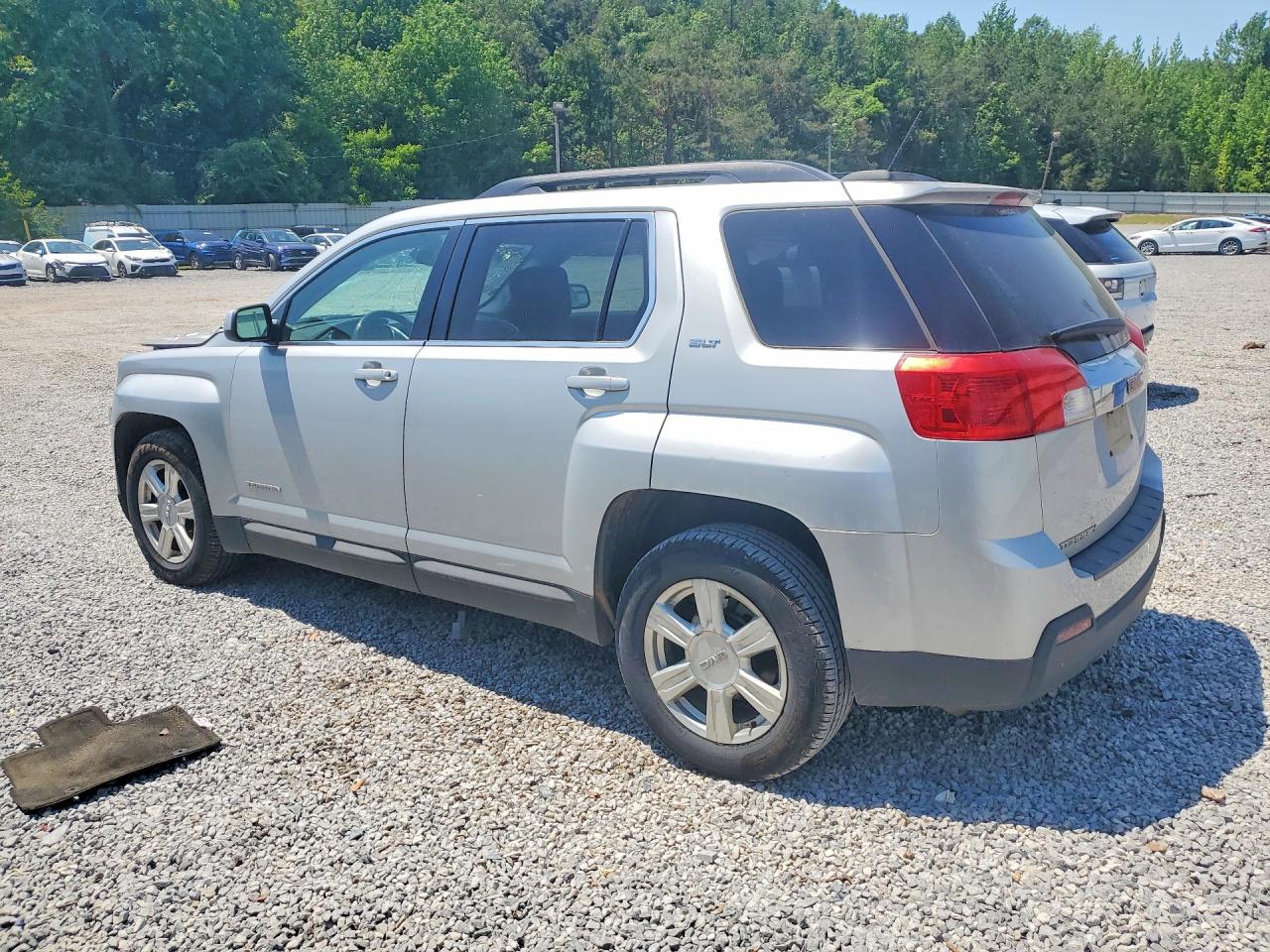 2015 GMC TERRAIN photo 3