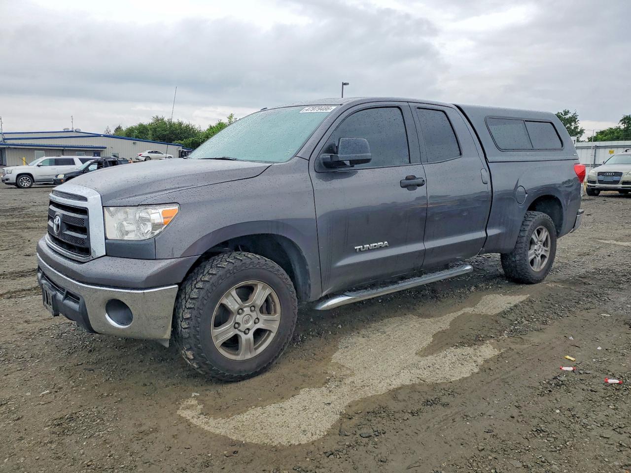 2011 TOYOTA TUNDRA