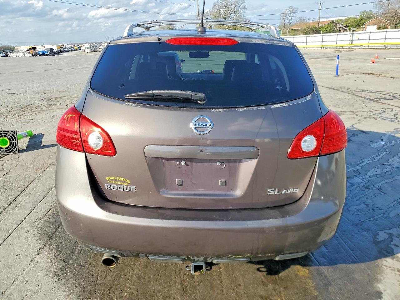2010 NISSAN ROGUE S photo 16