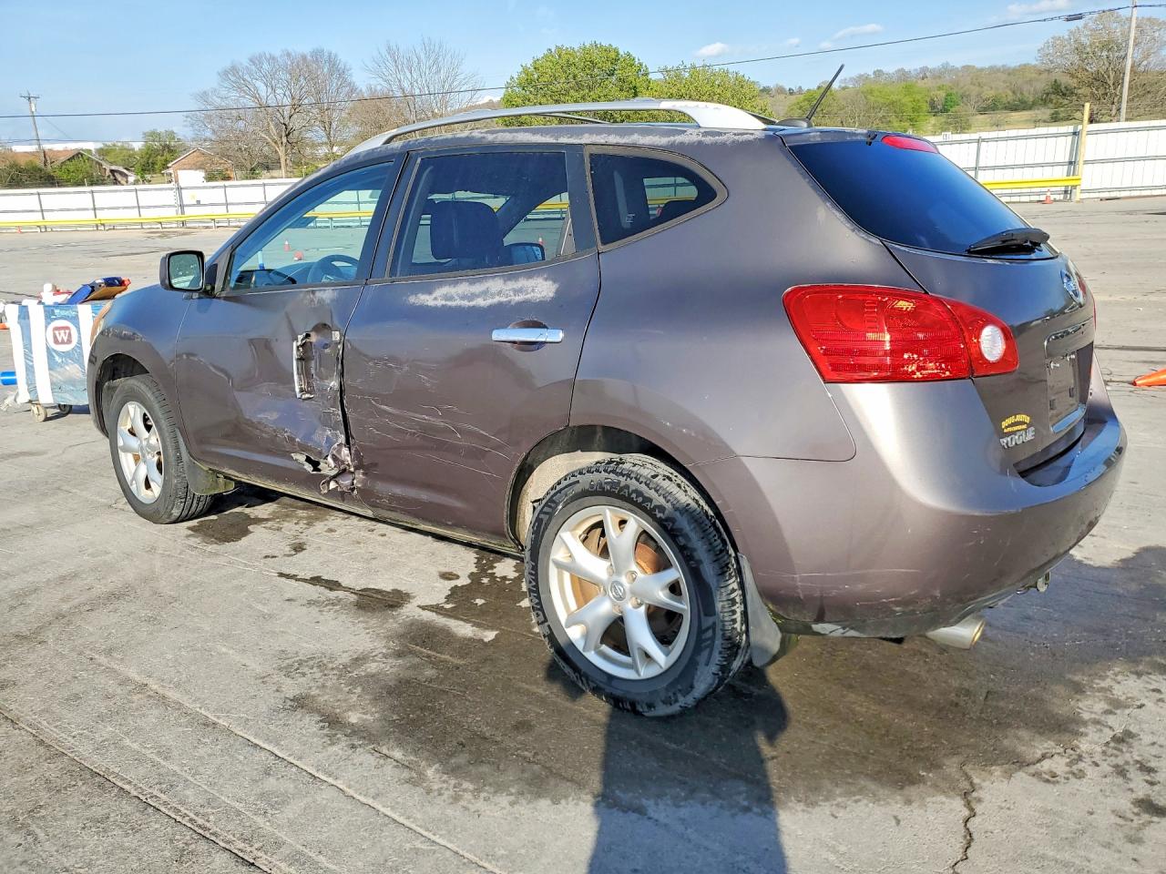 2010 NISSAN ROGUE S photo 4