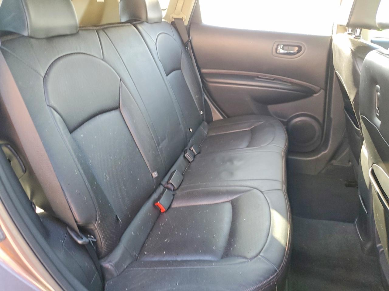 2010 NISSAN ROGUE S photo 31