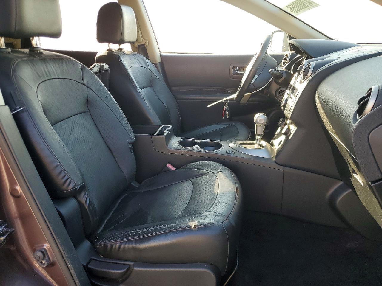 2010 NISSAN ROGUE S photo 19