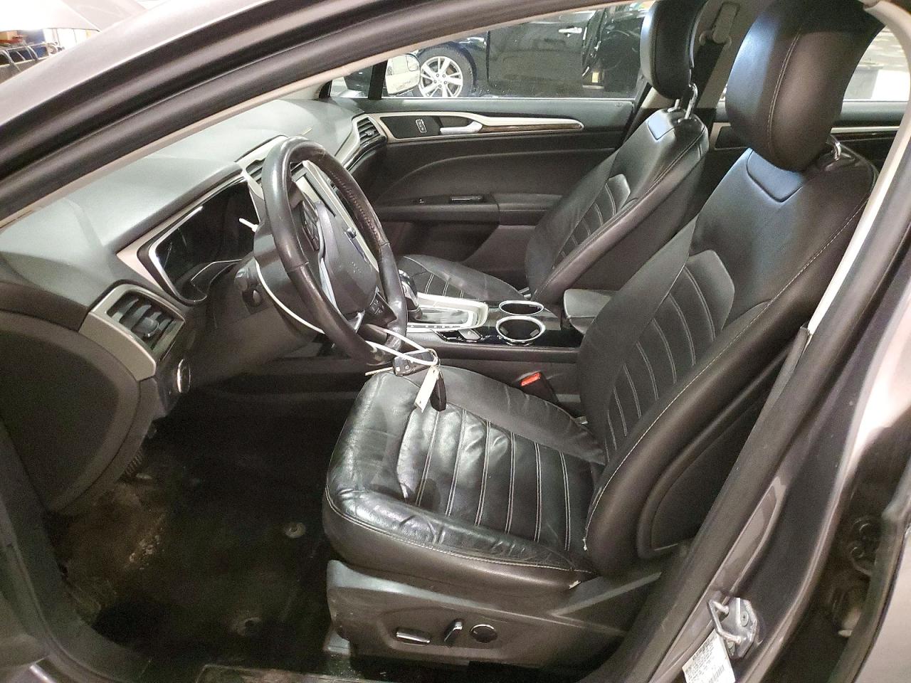 2013 FORD FUSION SE photo 13