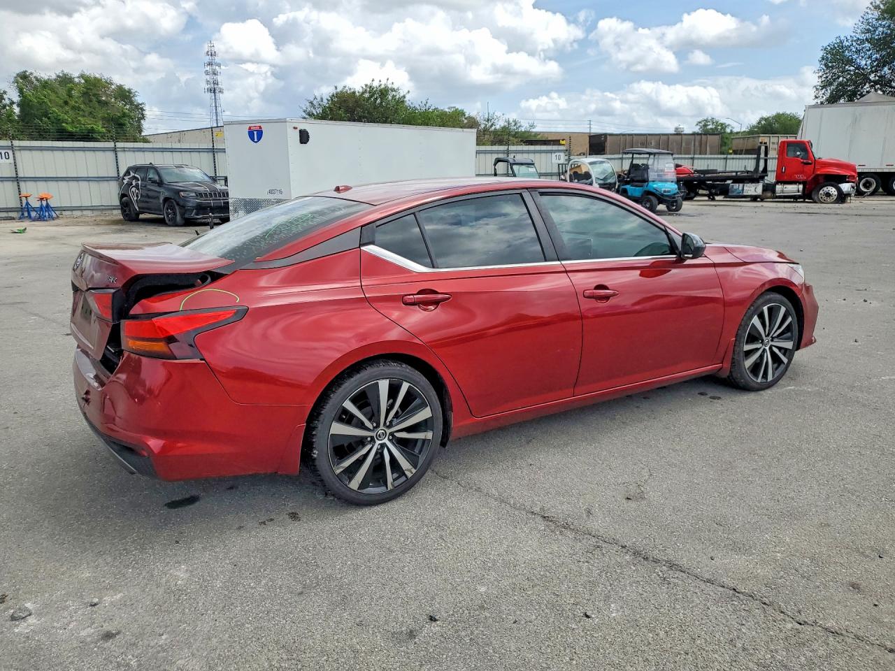2019 NISSAN ALTIMA 2.5 SR photo 3