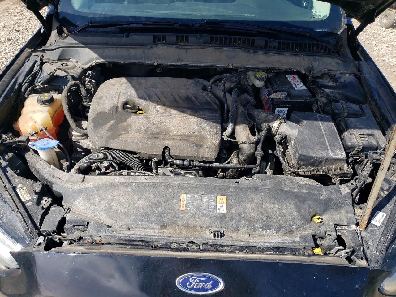 2016 FORD FUSION SE photo 21
