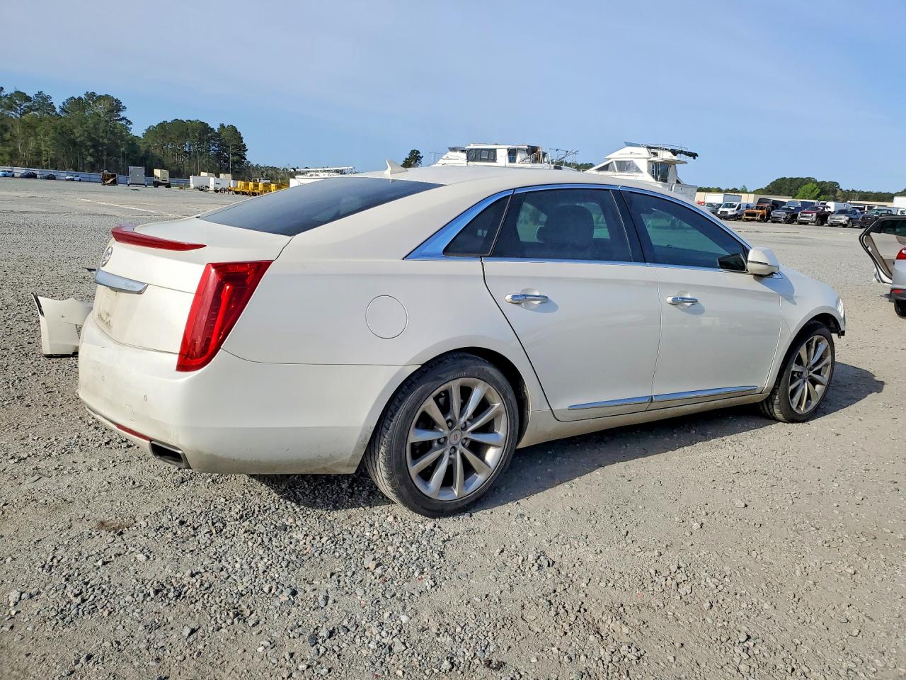 2014 CADILLAC XTS LUXURY COLLECTION photo 3