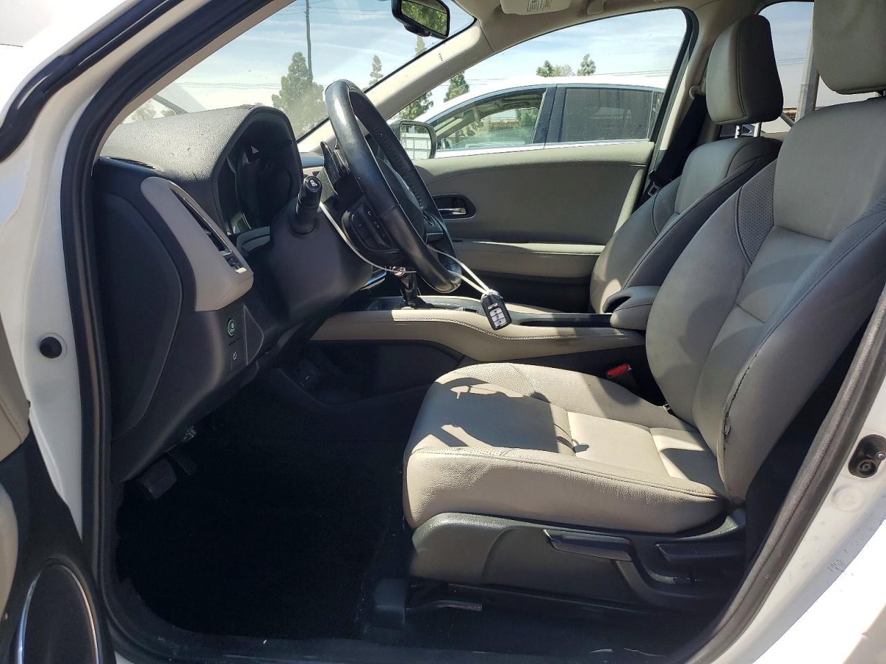 2016 HONDA HR-V EXL photo 19