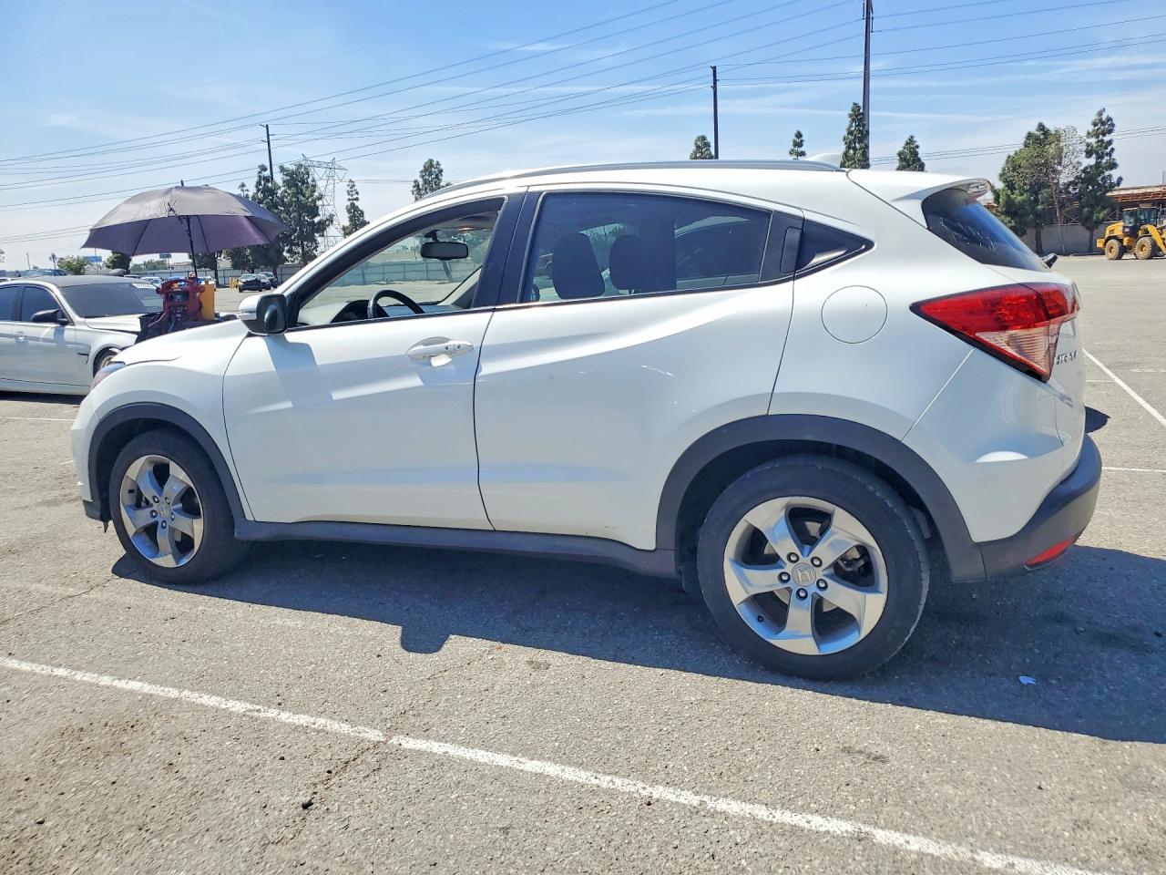 2016 HONDA HR-V EXL photo 4