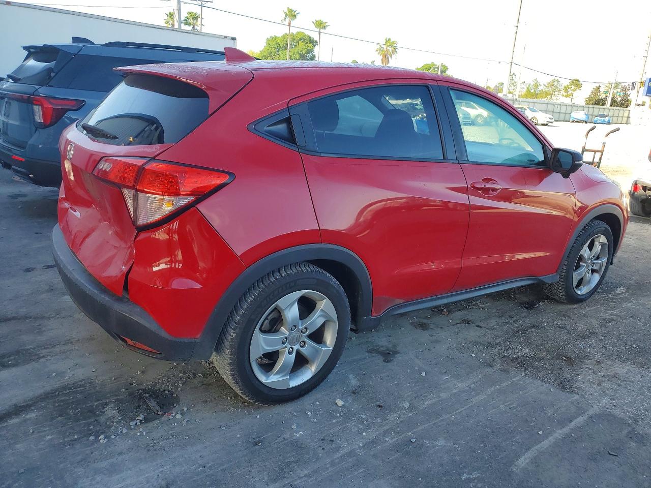 2016 HONDA HR-V EX photo 7
