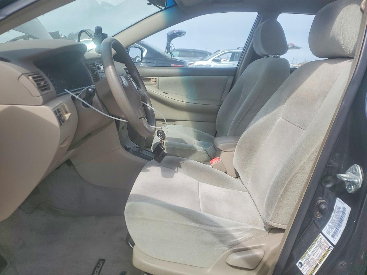2004 TOYOTA COROLLA CE photo 7