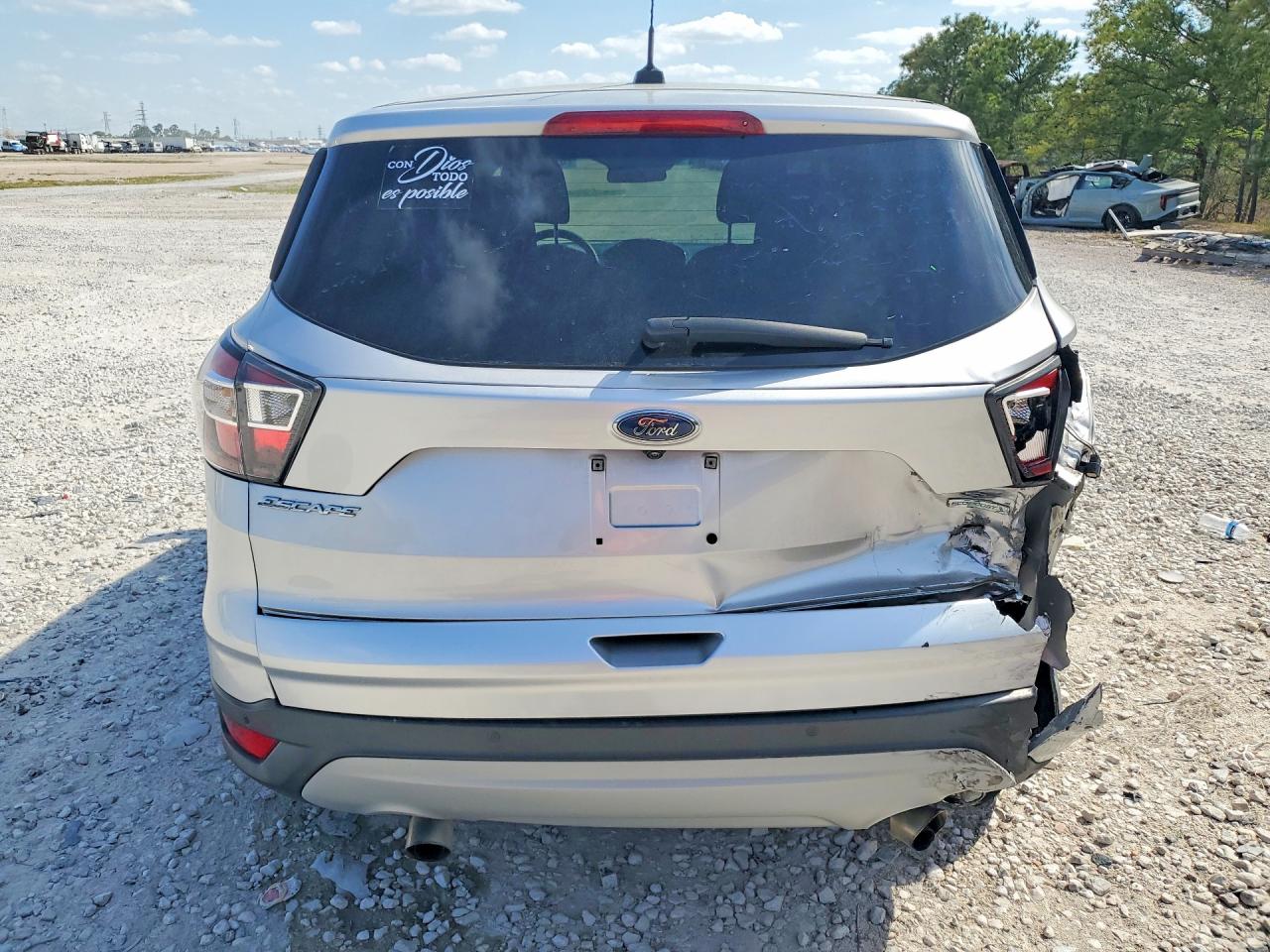 2017 FORD ESCAPE SE photo 11