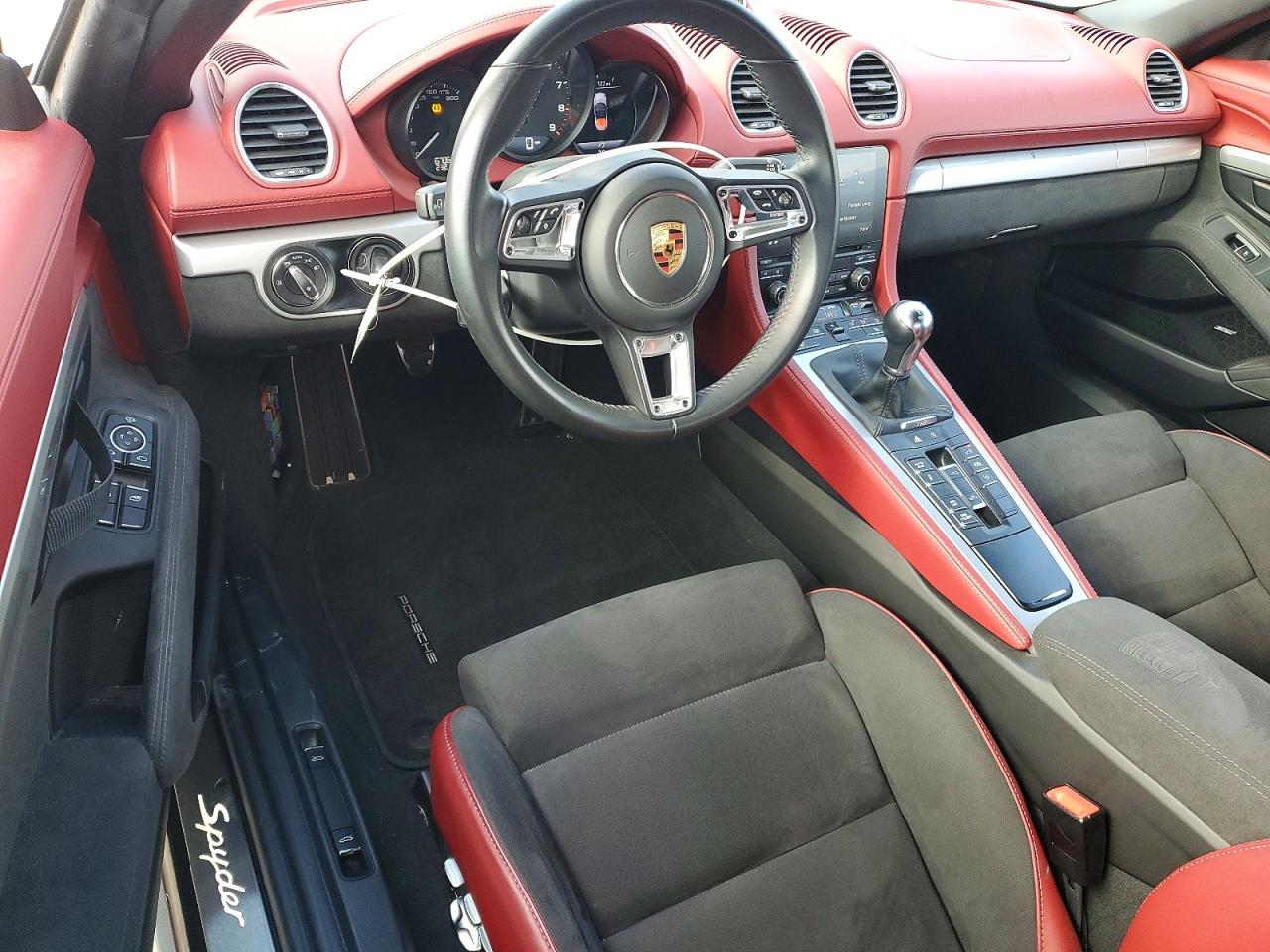 2022 PORSCHE BOXSTER SPYDER photo 15