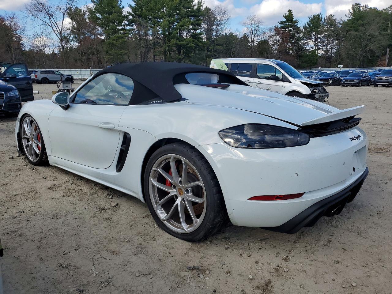 2022 PORSCHE BOXSTER SPYDER photo 3