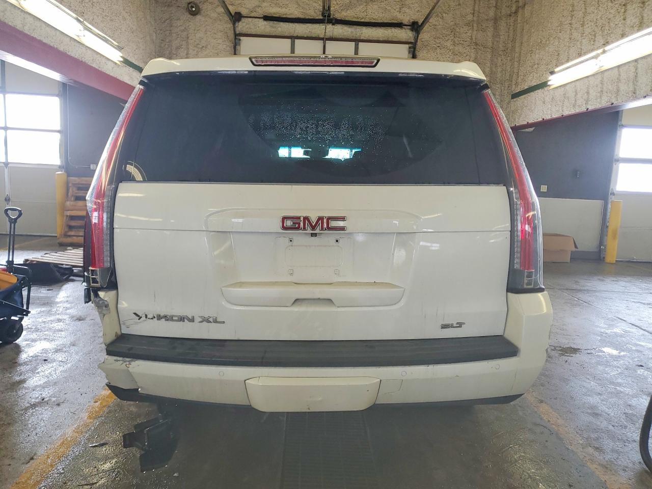 2015 GMC YUKON XL K1500 SLT photo 16