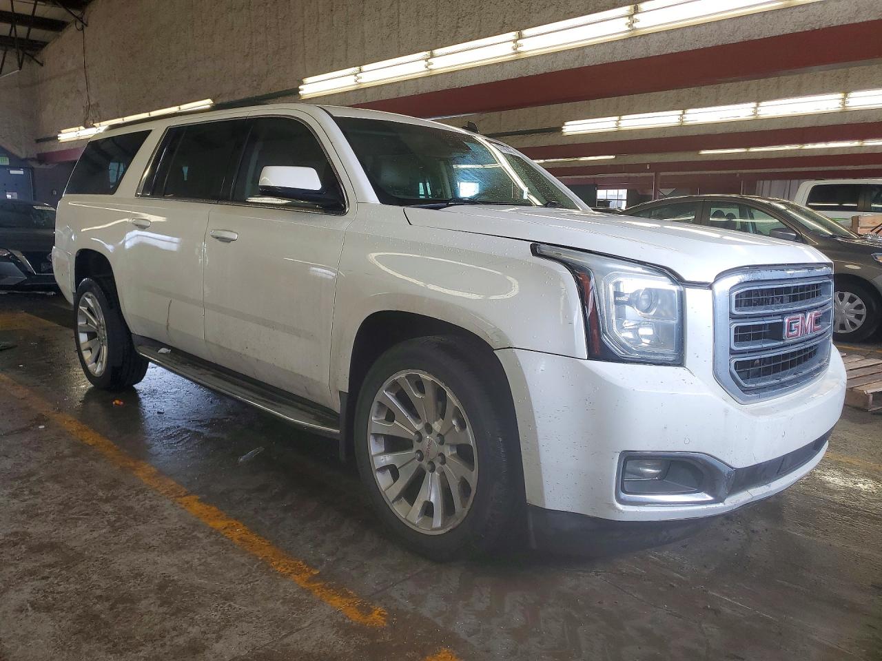 2015 GMC YUKON XL K1500 SLT photo 10