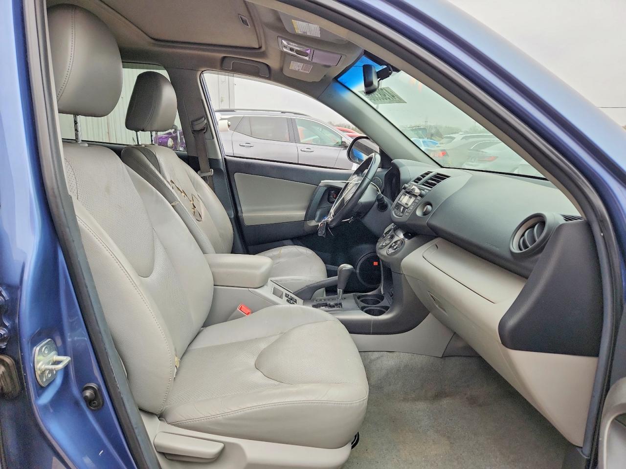 2009 TOYOTA RAV4 LIMITED photo 13