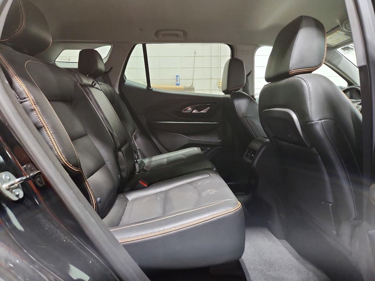 2024 GMC TERRAIN AT4 photo 11