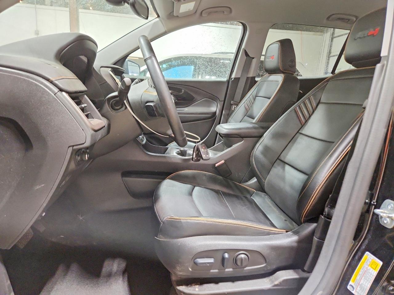 2024 GMC TERRAIN AT4 photo 7