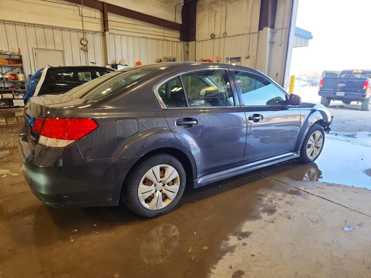 2011 SUBARU LEGACY 2.5I photo 5