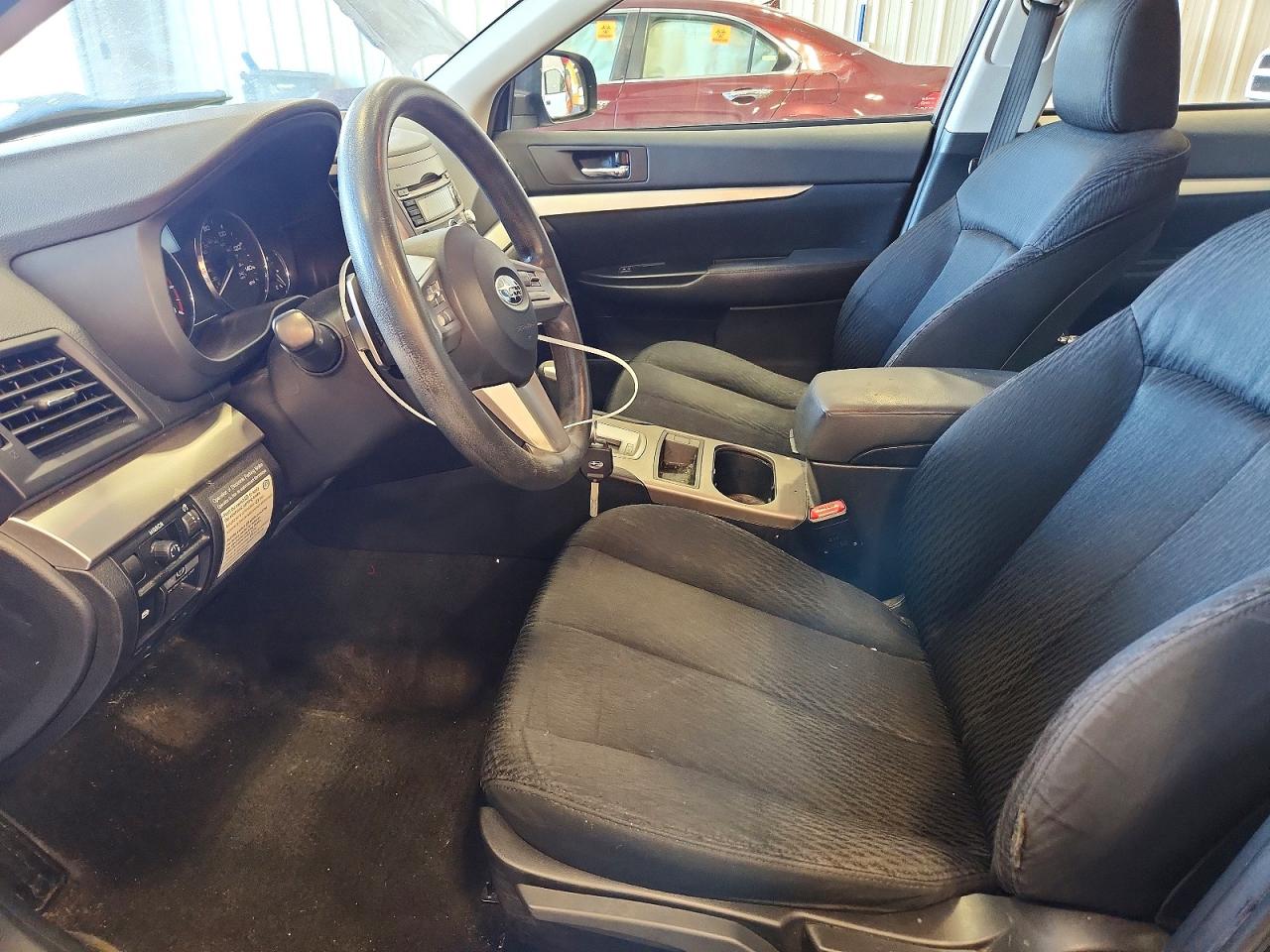 2011 SUBARU LEGACY 2.5I photo 13
