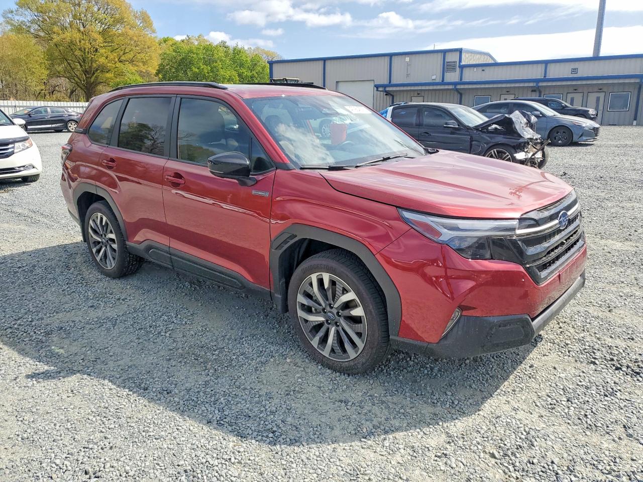 2025 SUBARU FORESTER TOURING photo 7