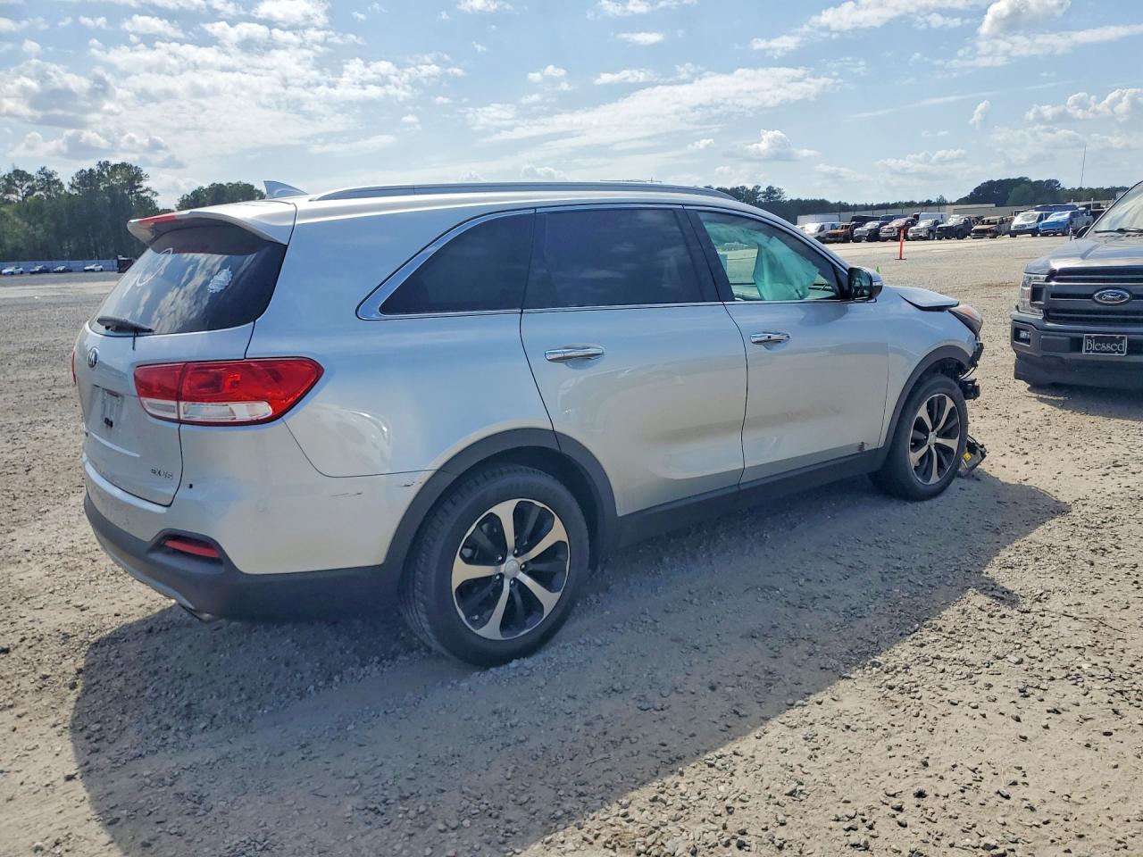 2017 KIA SORENTO EX V6 photo 3