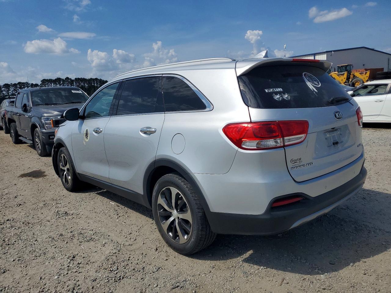 2017 KIA SORENTO EX V6 photo 2