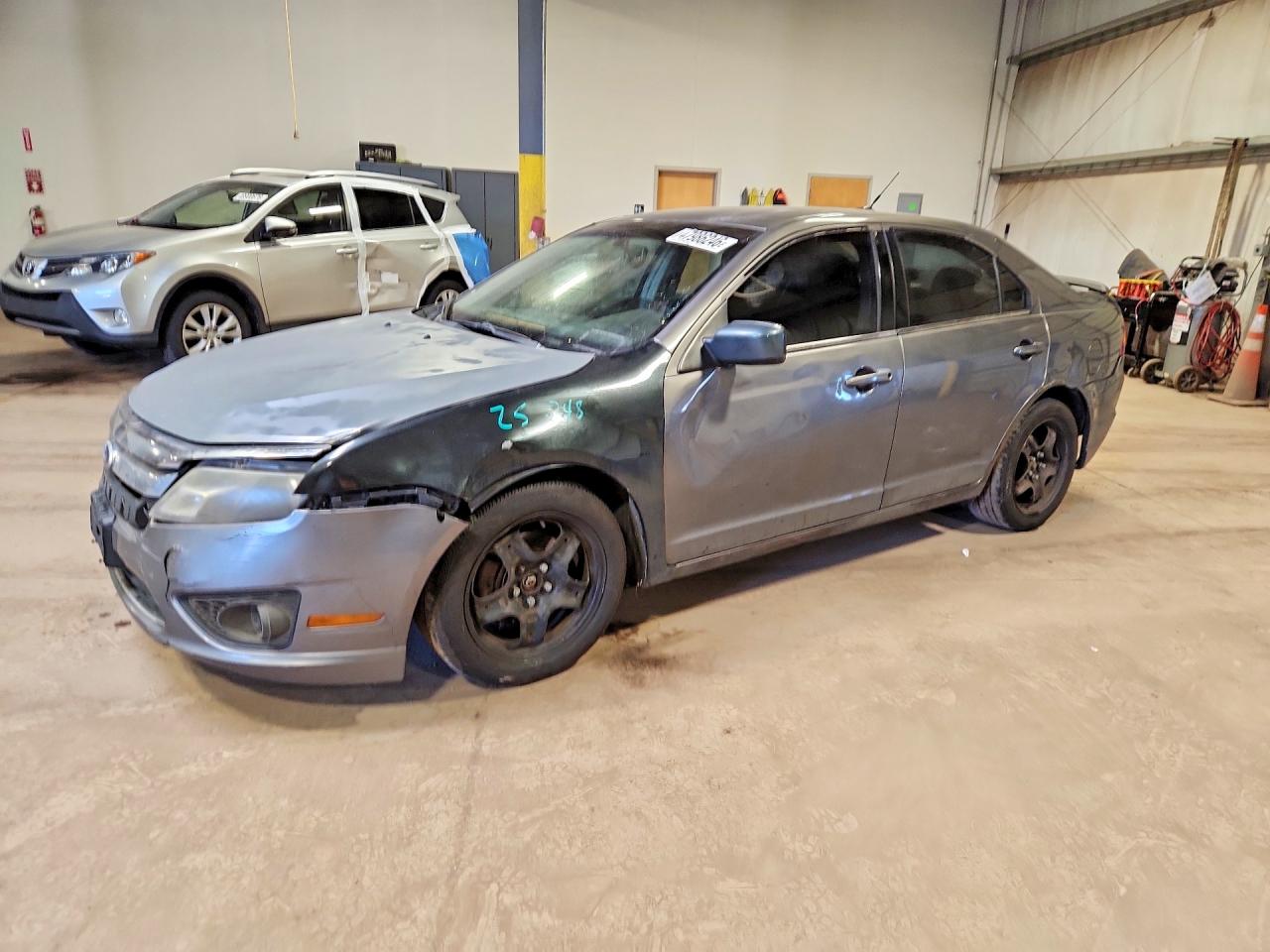 2010 FORD FUSION