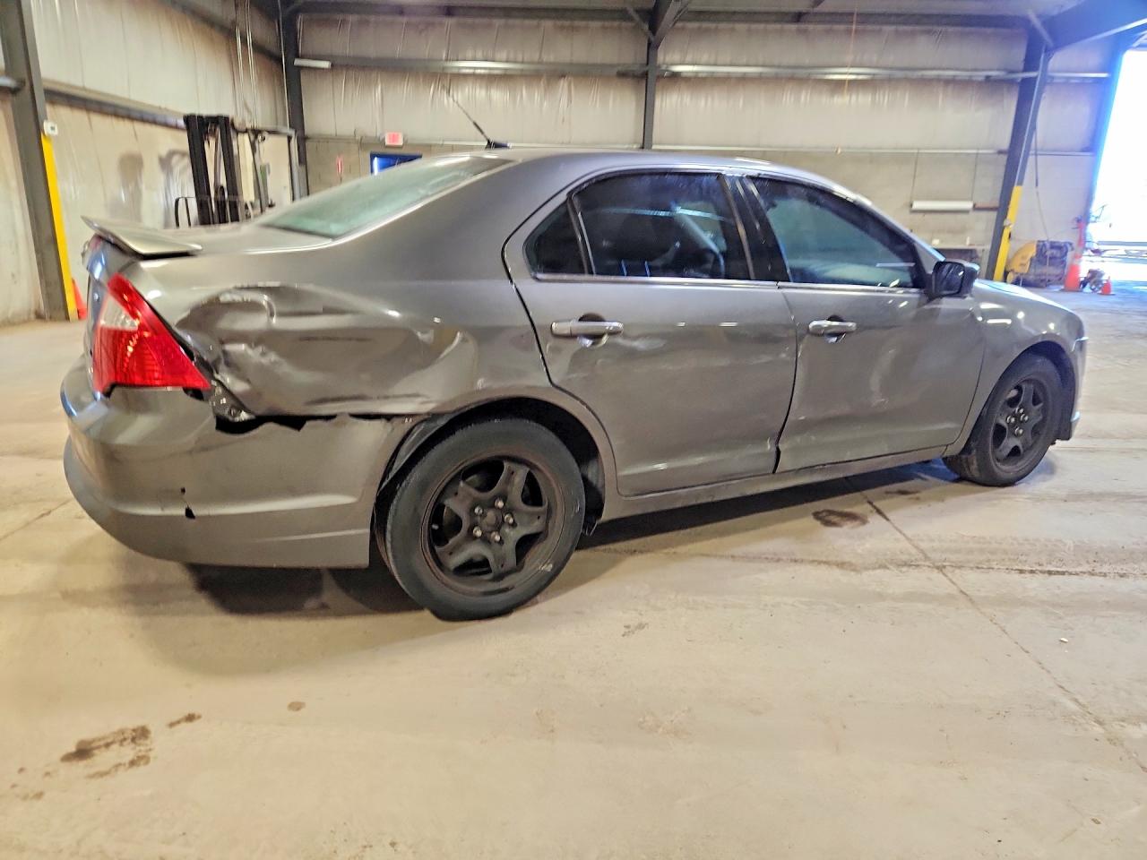 2010 FORD FUSION SE photo 5